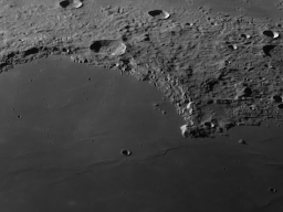 Le golfe des Iris et les monts Recti